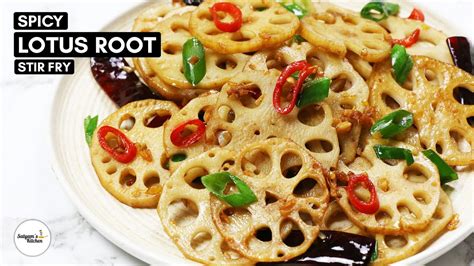  Smoked Bacon and Chili Pepper-Kissed Lotus Root – A Culinary Adventure in Zhangjiajie's Flavorful Landscape