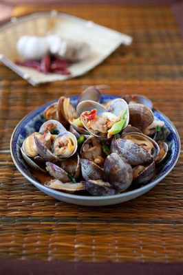  Spicy Clams with Sweet Chili: Will Your Taste Buds Be Able to Handle This Explosive Flavor Combo?